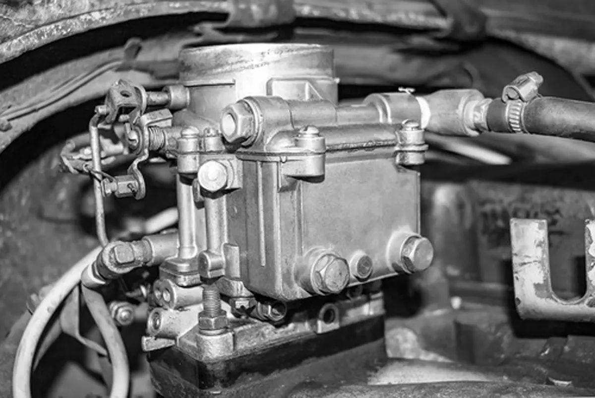 El Carburador: Corazón del Motor de Combustión Interna - Cuáles son los tipos de carburadores carburador de un motor de combustion interna - Cuáles son los tipos de carburadores