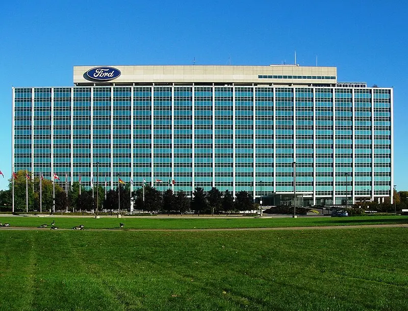 historia de ford motor company - Quién es el fundador de Ford Motor Company