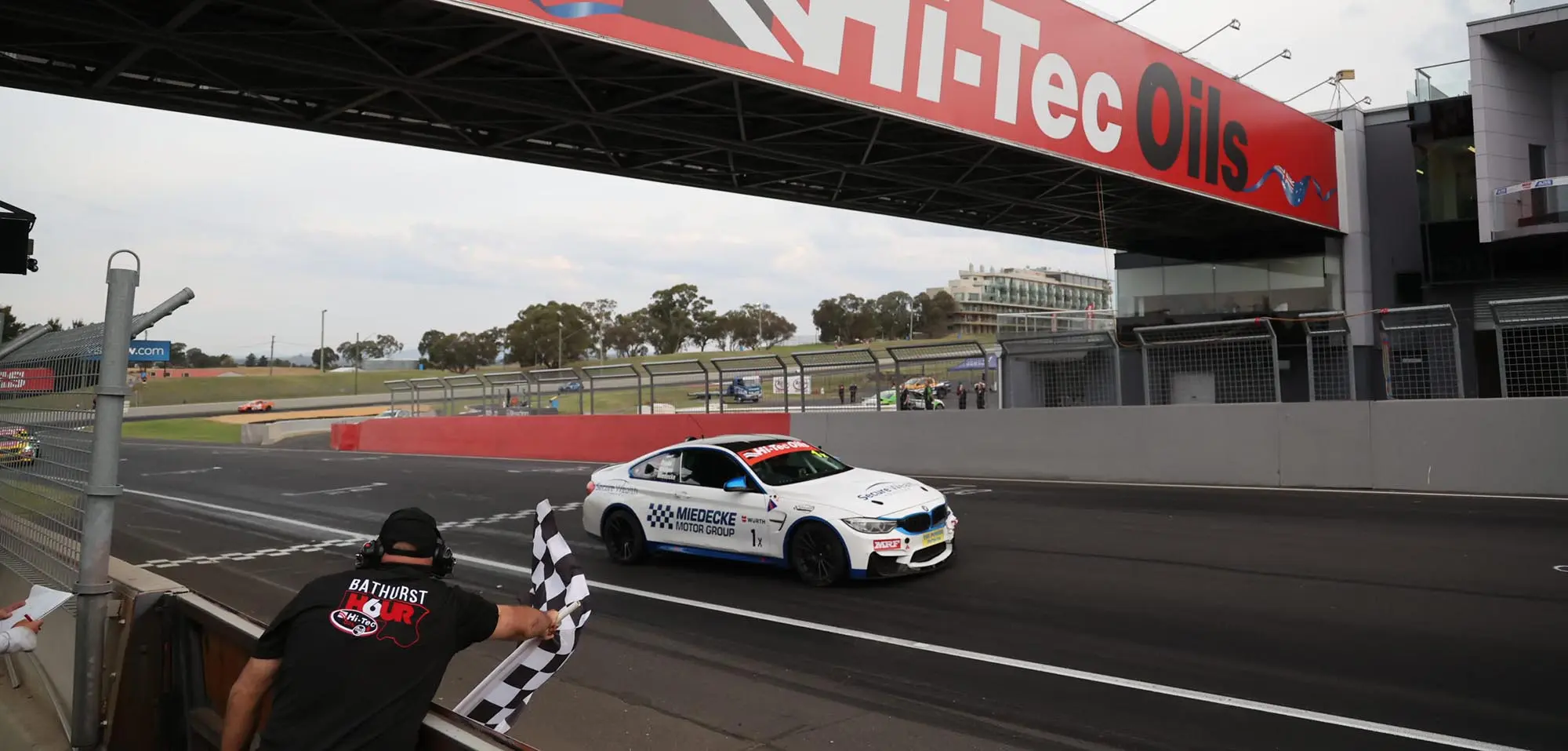 Bathurst Motor Festival: Un evento imperdible para los amantes del automovilismo - Quién ganó la carrera de 6 horas en Bathurst bathurst motor festival - Quién ganó la carrera de 6 horas en Bathurst