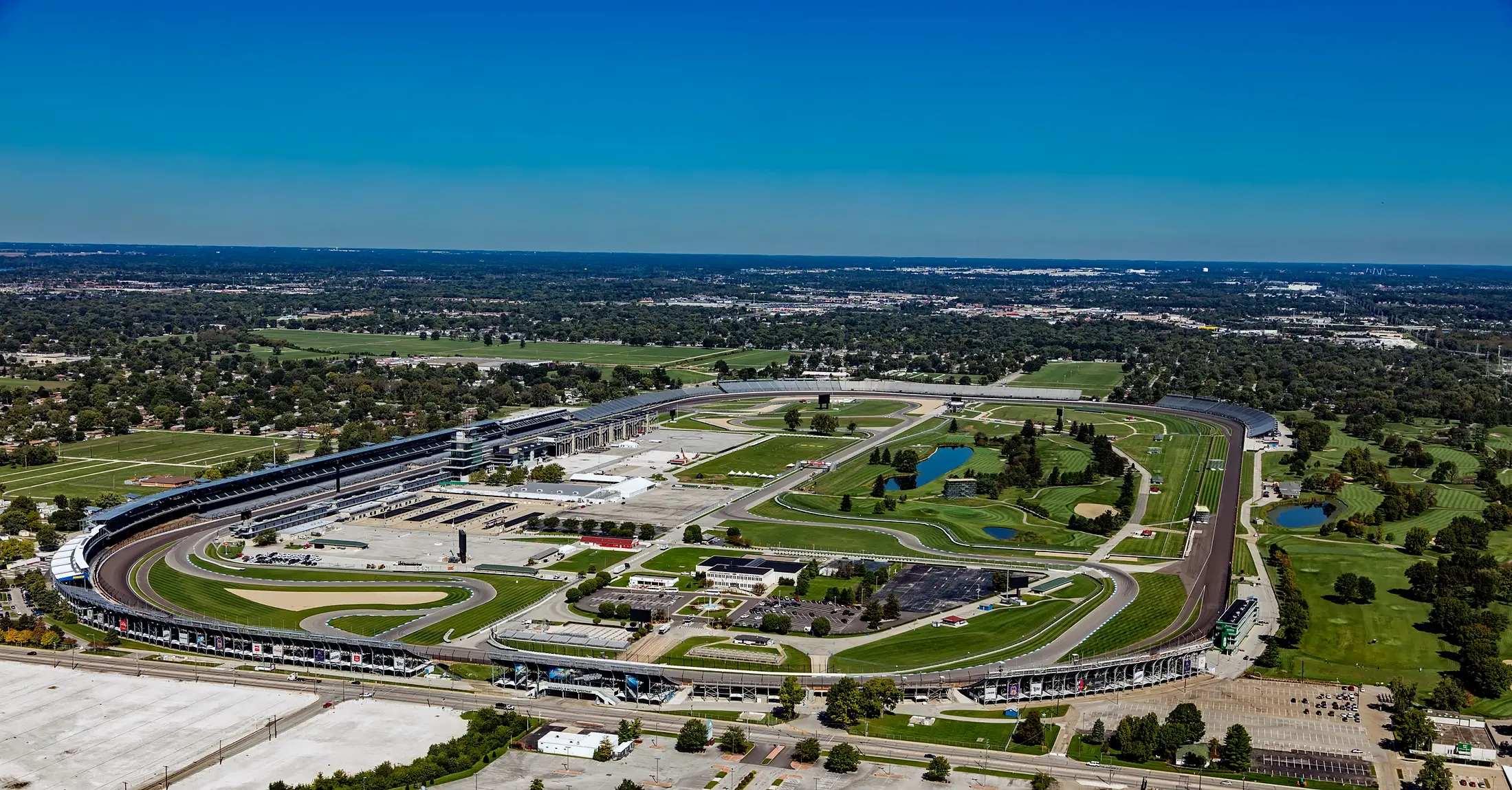 the indianapolis motor speedway - Why is Indianapolis Motor Speedway famous